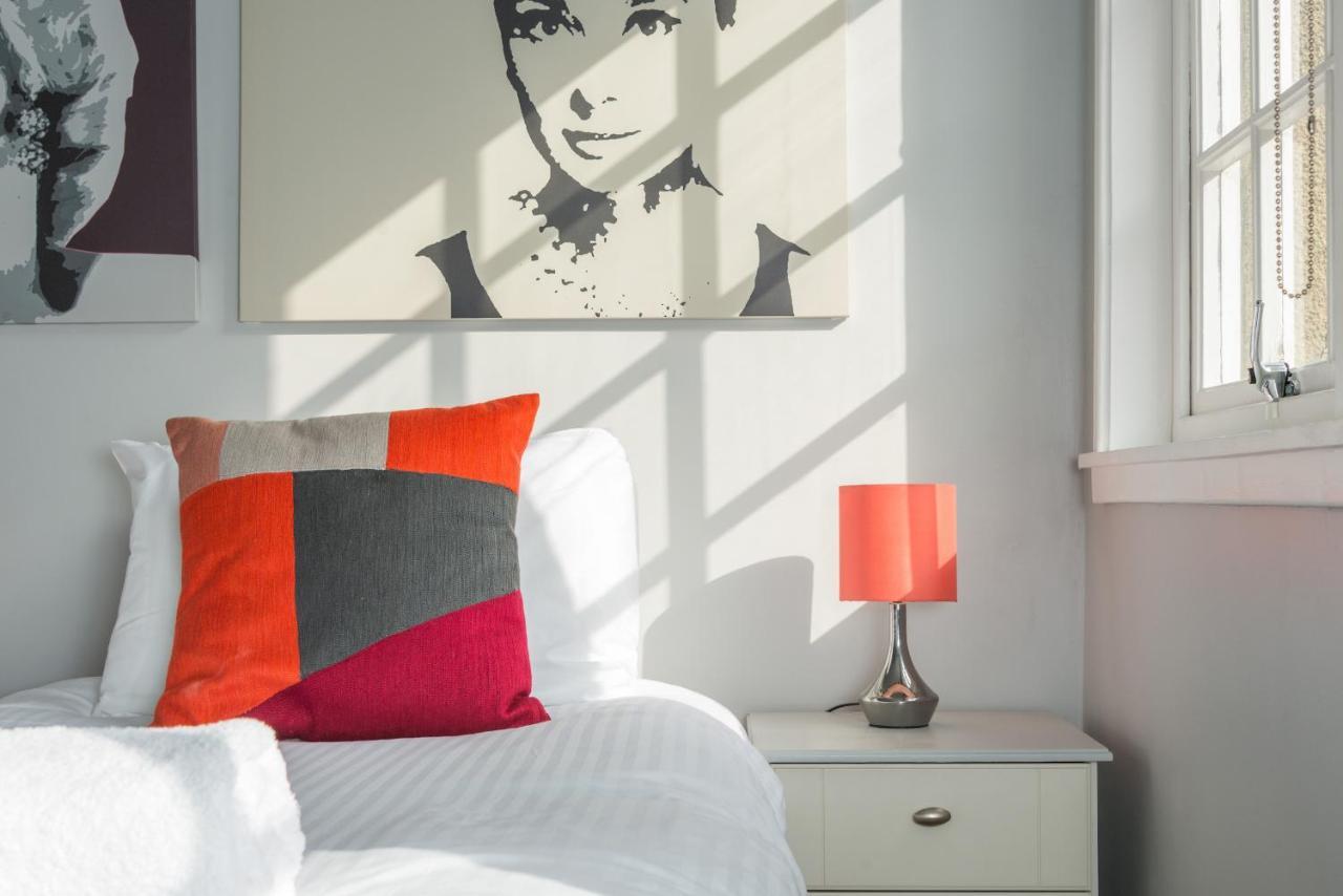 Royal Mile Modern Apartment Edinburgh Exteriér fotografie