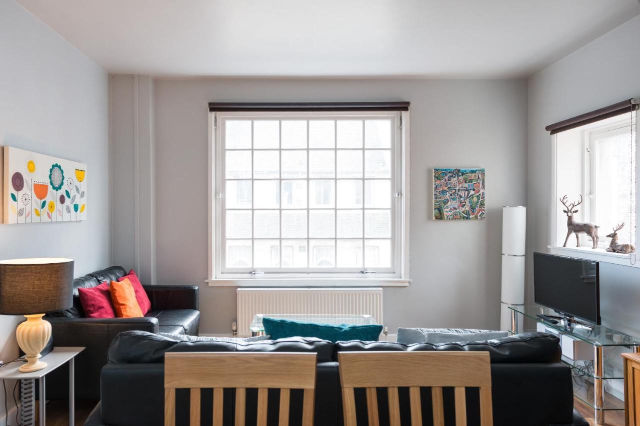 Royal Mile Modern Apartment Edinburgh Exteriér fotografie