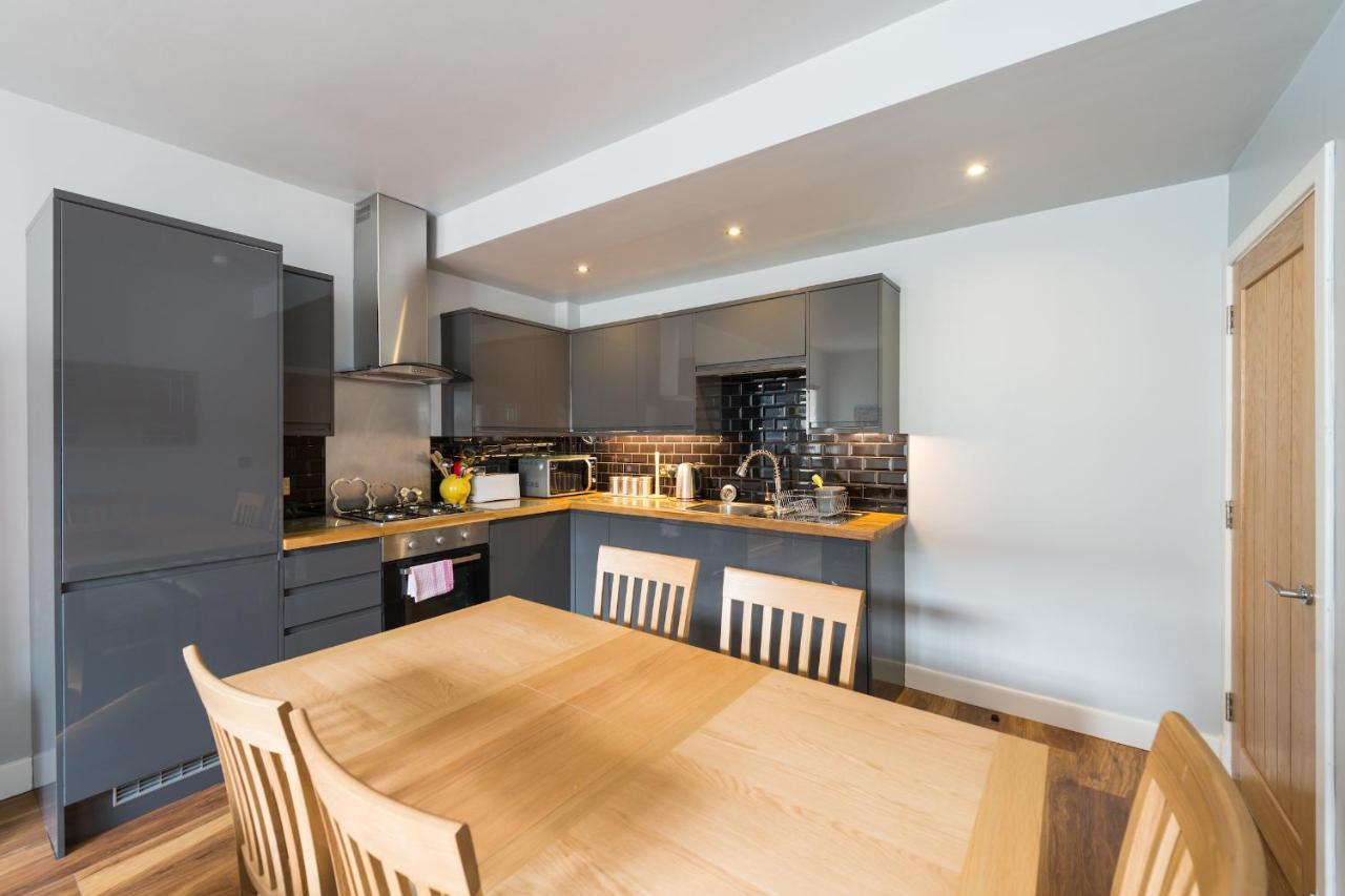 Royal Mile Modern Apartment Edinburgh Exteriér fotografie